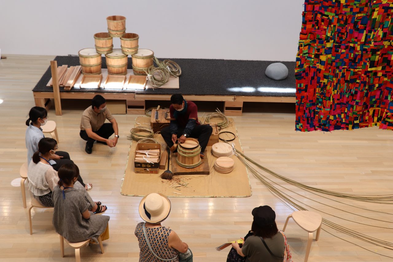 【レポート】職人による実演・ワークショップ「”つくる”と”なおす”」秋田杉桶樽 編